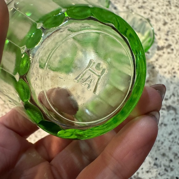 Set of Four Green Depression Glass Cups - Picture 2 of 3